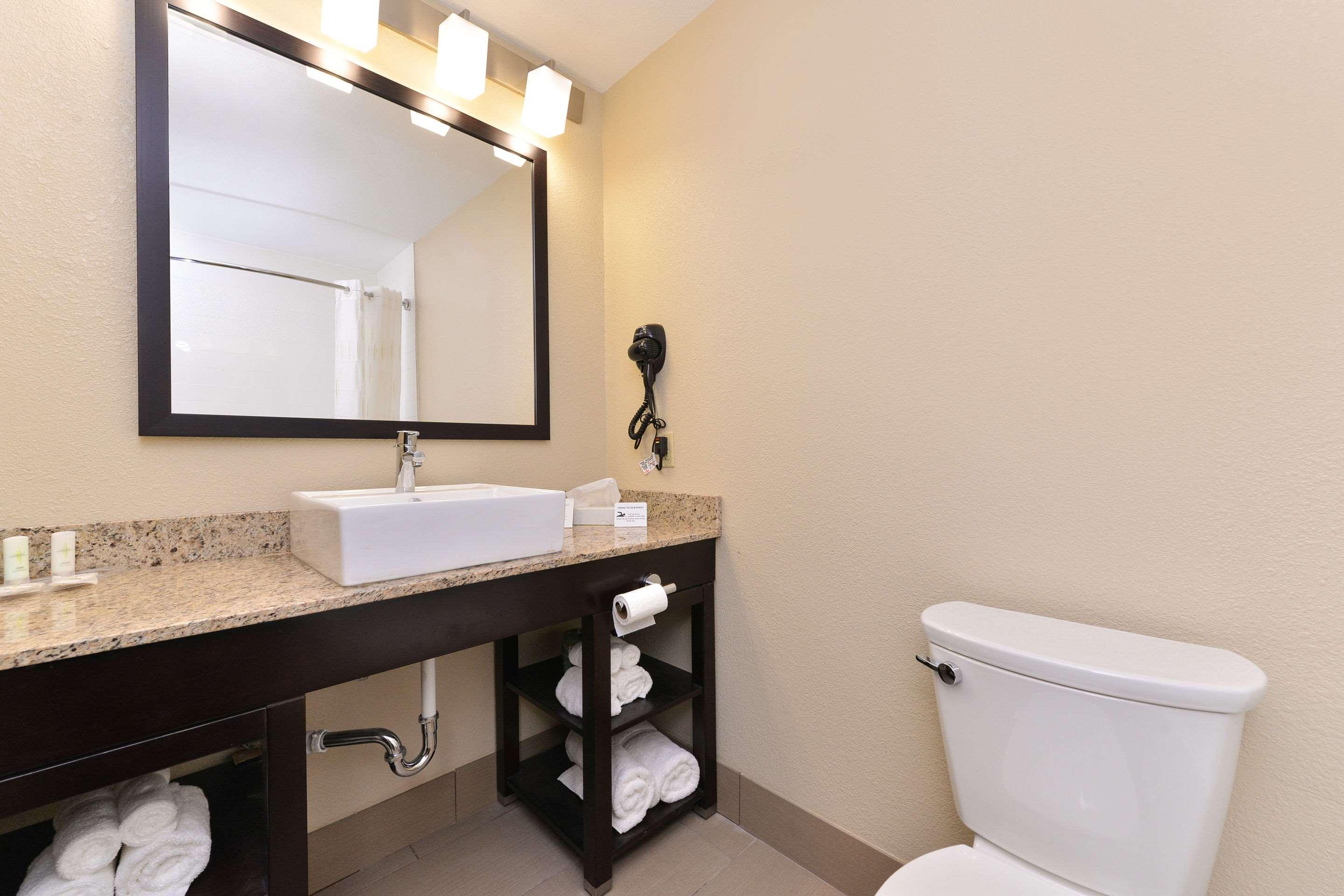 Comfort Suites Columbus Zewnętrze zdjęcie
